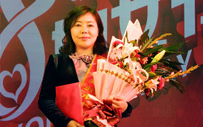 索克物业董事长姜芳女士荣获第十一届郑州市“十大杰出女性”称号